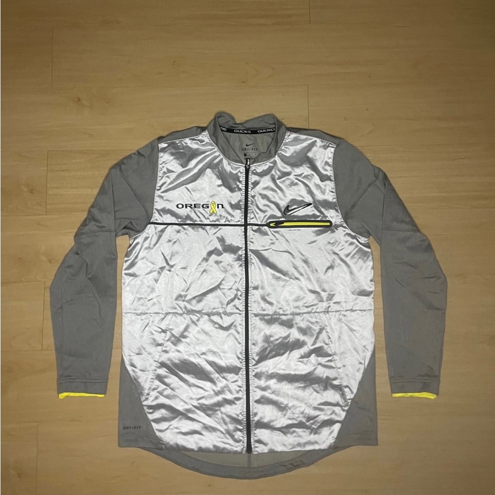Nike Oregon Ducks Doernbecher Stomp Out Cancer Awareness Reflective Jacket Coat